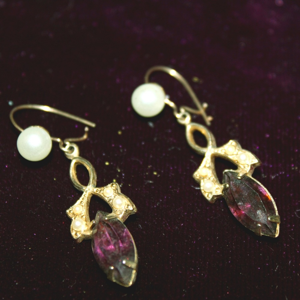 Faux pearl and amethyst earrings